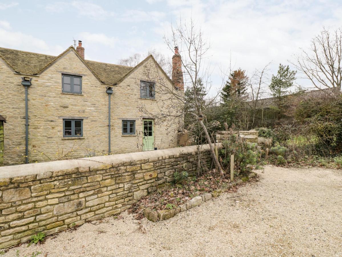 High Cogges Farm Holiday Cottages Witney Eksteriør bilde