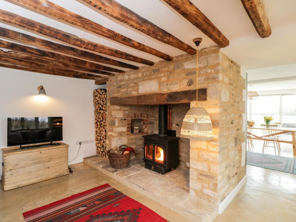 High Cogges Farm Holiday Cottages Witney Eksteriør bilde